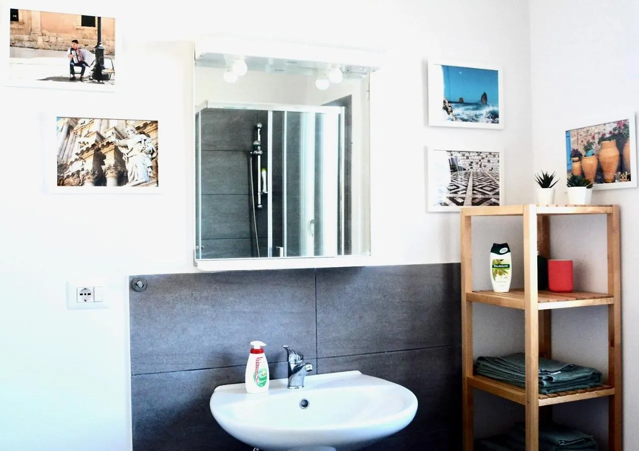Apartment Il Giardino Delle Zagare - Miniappartamento Tra Etna E Mare Riposto